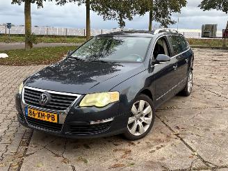 damaged passenger cars Volkswagen Passat WVWZZZ3CZ7E236461 2007/6