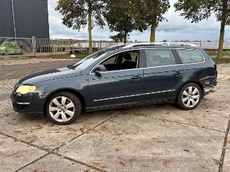 Volkswagen Passat WVWZZZ3CZ7E236461 picture 2
