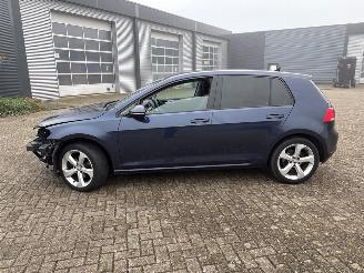 Volkswagen Golf 1.2 TSI 16V Hatchback  Benzine 1.197cc 77kW (105pk) FWD 2012-11/2017-03  CJZA picture 2