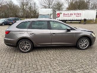 Seat Leon 1.2 TSI Ecomotive 16V Combi/o 4Dr Benzine 1.197cc 77kW (105pk) FWD 2013-08/2014-04  CJZA picture 5