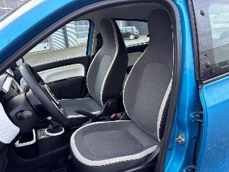 Renault Twingo 1.0 SCe 70 12V Hatchback 4Dr Benzine 999cc 52kW (71pk) RWD 2014-09 (AHB0; AHB1; AHB3; AHB4; AH0BE2M7) H4D400; H4DA4 picture 18