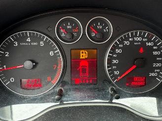 Audi A3 1.6 Hatchback 2Dr Benzine 1.595cc 75kW (102pk) FWD 2005-06/2012-09 (8P1) BSE picture 16