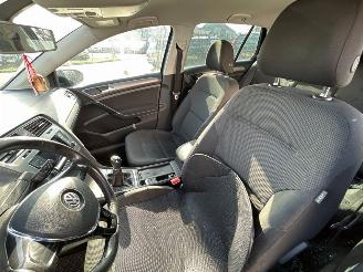 Volkswagen Golf 1.2 TSI 16V Hatchback  Benzine 1.197cc 77kW (105pk) FWD 2012-11/2017-03  CJZA picture 23