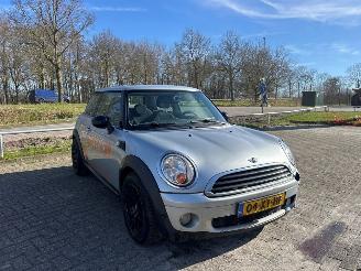 Voiture accidenté Mini Mini ONE 2007/9