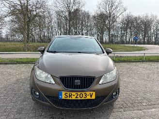 Vaurioauto  passenger cars Seat Ibiza 1.2 TSI Hatchback 4Dr Benzine 1,197cc 77kW (105pk) FWD 2010-09/2012-03 (6J5) CBZB 2011/1