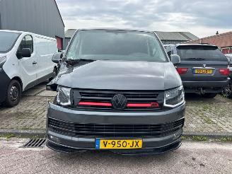 skadebil auto Volkswagen Transporter 2.0 TDI DRF Bestel  Diesel 1,968cc 75kW (102pk) FWD 2015-04/2019-12  CXGB 2017/11