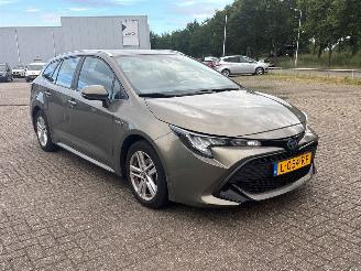 Damaged car Toyota Corolla 1.8 16V Hybrid Combi/o  Elektrisch Benzine 1.798cc 90kW (122pk) FWD 2019-02 (ZWE211(W)) 2ZRFXE 2021/7