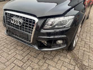 Audi Q5 2.0 TFSI 16V Quattro SUV  Benzine 1 984cc 155kW (211pk) 4x4 2008-11/2012-09 (8RB) CDNC picture 2