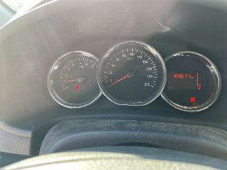 Dacia Logan  picture 14
