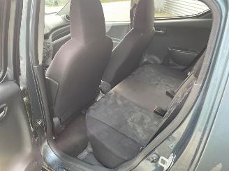 Suzuki Alto  picture 12
