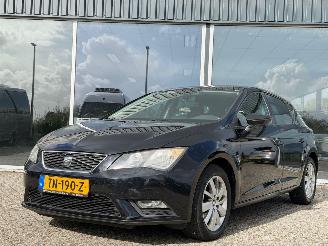 Voiture accidenté Seat Leon 1.6 TDI DSG 2013/10