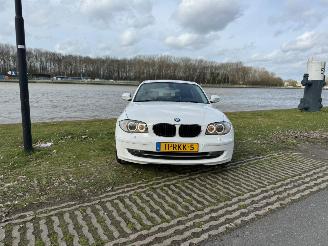 BMW 1-serie 116i High Executive picture 2
