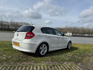 BMW 1-serie 116i High Executive picture 3
