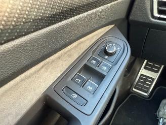 Volkswagen Golf Variant 1.5 eTSI 3x R-LINE PANO picture 13