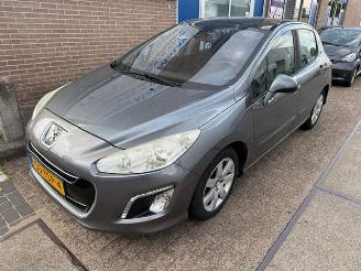 Unfallwagen Peugeot 308 1.6 VTi Premiere 2012/3