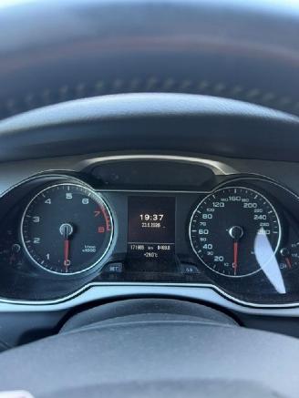 Audi A4 LIMOUSINE 1.8 TFSI Advance picture 16