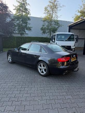 Schadeauto Audi A4 LIMOUSINE 1.8 TFSI Advance 2015/9