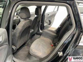 Opel Astra  picture 11