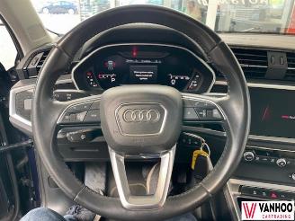 Audi Q3  picture 19