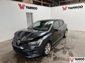 Auto incidentate Renault Clio  2021/8