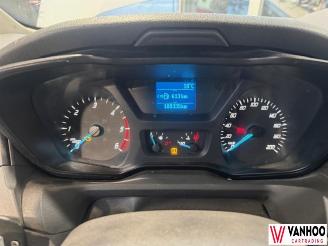 Ford Transit  picture 17