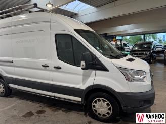 Ford Transit  picture 3