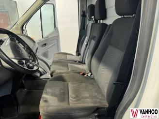 Ford Transit  picture 15