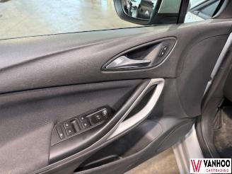 Opel Astra  picture 11