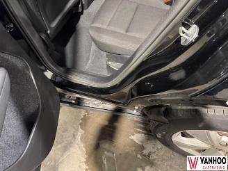 Volvo XC40  picture 9