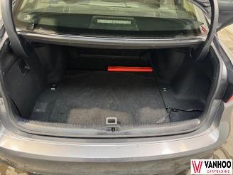 Lexus IS  picture 10