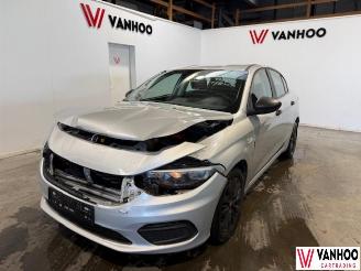 Schadeauto Fiat Tipo  2020/7