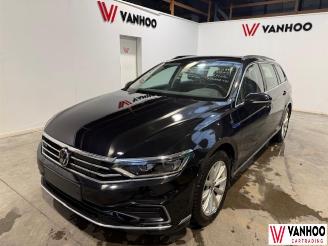 Coche accidentado Volkswagen Passat  2021/1