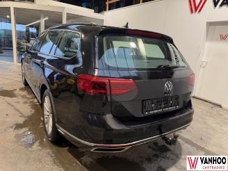 Volkswagen Passat  picture 9