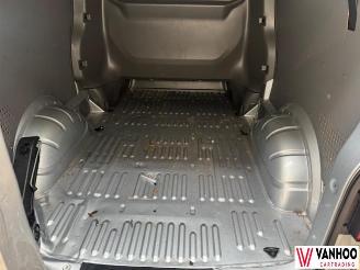 Volkswagen Transporter TRANSPORTER picture 12