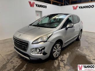 Unfallwagen Peugeot 3008  2016/6