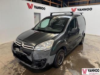 krockskadad bil auto Citroën Berlingo  2017/1