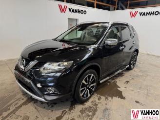 Damaged car Nissan X-Trail  2017/1