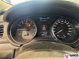 Nissan Pulsar  picture 17