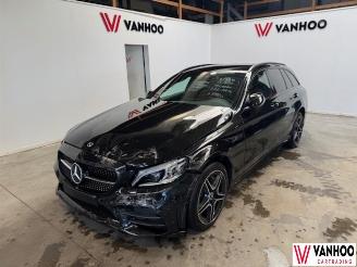 Damaged car Mercedes C-klasse  2021/12