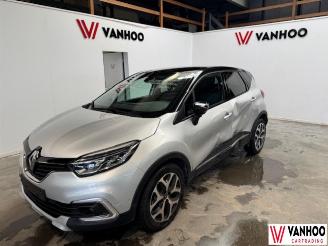 skadebil auto Renault Captur  2019/8