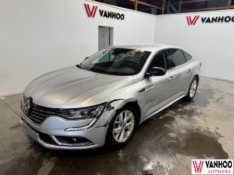 damaged passenger cars Renault Talisman  2019/9