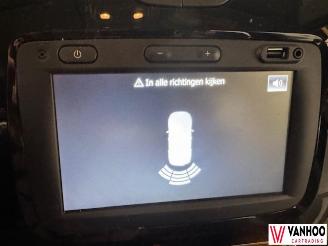 Renault Captur  picture 17