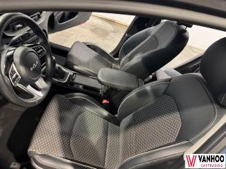 Kia Cee d  picture 14