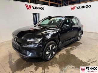 Coche accidentado Volvo EX40  2024/5