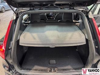 Volvo EX40  picture 14
