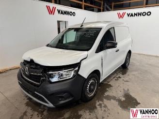 uszkodzony samochody osobowe Renault Kangoo  2022/2