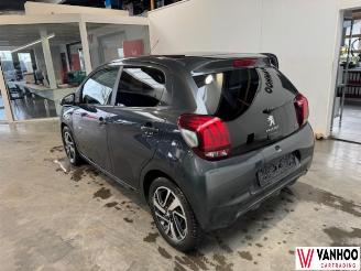 Peugeot 108  picture 11