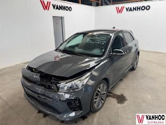 Vaurioauto  passenger cars Kia Rio  2021/5