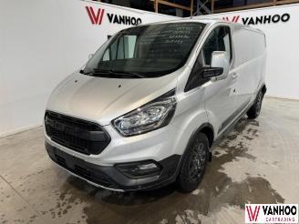 Voiture accidenté Ford Transit  2023/4