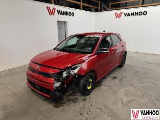 Coche accidentado Kia Rio  2021/2